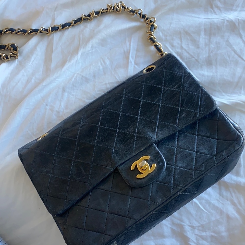 Vintage Classic Double Flap Bag Quilted Lambskin Medium